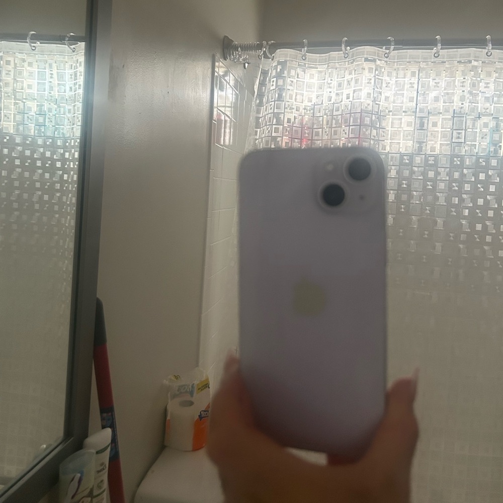 iPhone 14